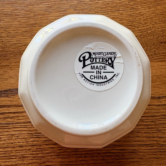 Mount Clemens Pottery Sugar Bowl - Picture 7 of 11